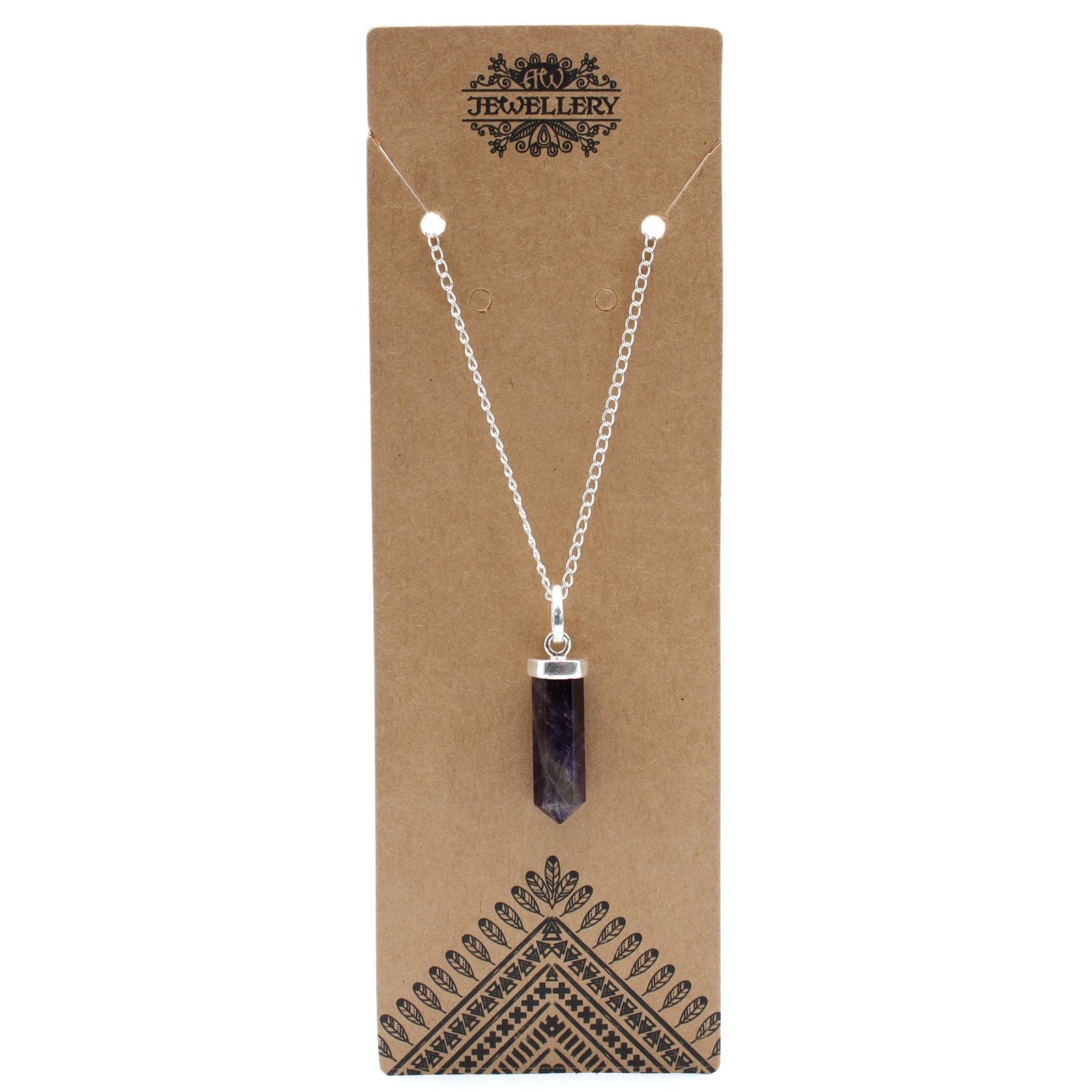 Amethist hanger ketting met een strak puntig ontwerp en een betoverende paarse kleur voor een elegante mystiek uitstraling.

