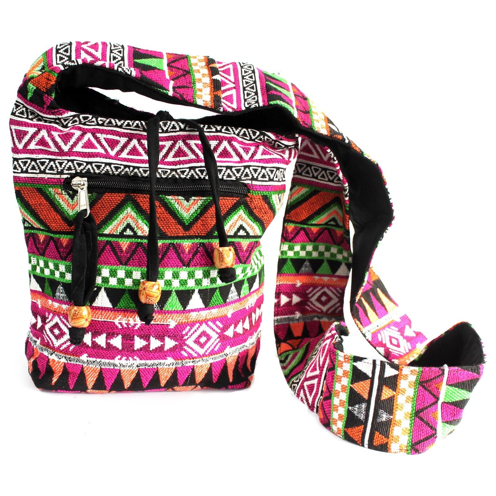 Handgeweven Nepalese jacquard sling bag in levendig roze met traditioneel etnisch patroon en crossbody riem
