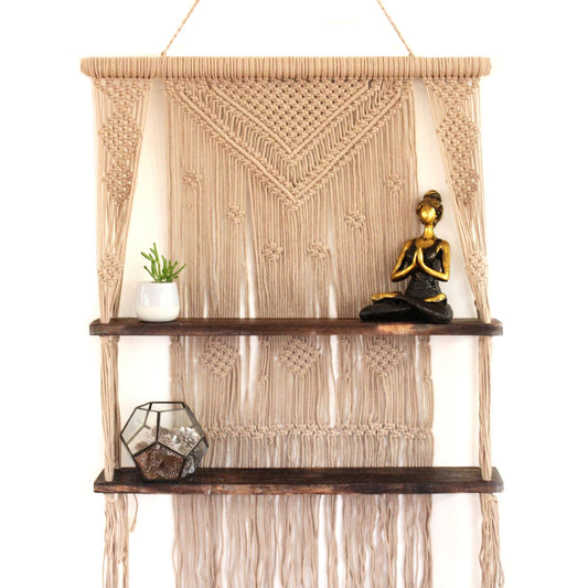 Handgemaakte macramé hangplank met natuurlijk bruin ontwerp, 3-laags bohemien wanddecoratie
