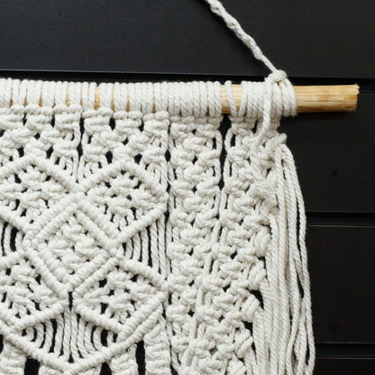 Bohemian macramé wandkleed met Over Abundance-ontwerp, ethisch vervaardigd ambachtelijk decoratiestuk
