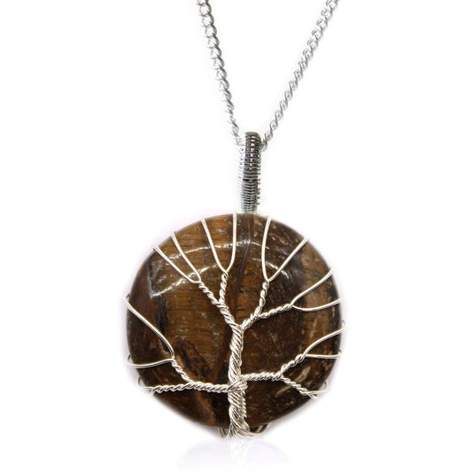 Tijgeroog Tree of Life edelsteen ketting met verzilverde draadwikkeling, handgemaakt in India voor unieke, krachtige sieraden.
