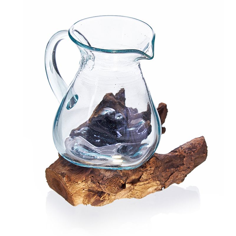 Gesmolten Glas Waterkan van Gamal hout en gerecycled glas, handgemaakt in Bali
