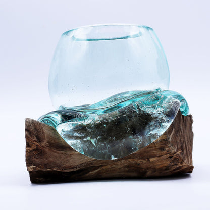 Gesmolten Glas Ronde Kom op Gamal hout - organisch sfeerstuk voor vensterbank of dressoir, rustgevend bohemian design, handgemaakt cadeau, Karma Vibes Nederland
