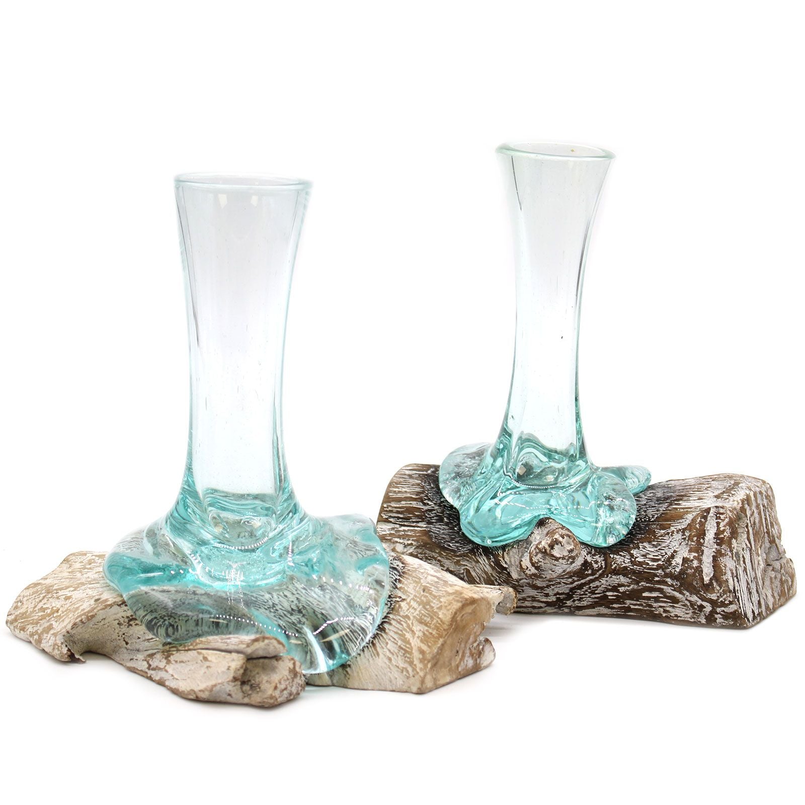 Handgemaakte Gesmolten Glas Whitewash Vaas Small - mondgeblazen glas op natuurlijk hout, 19x15x15 cm
