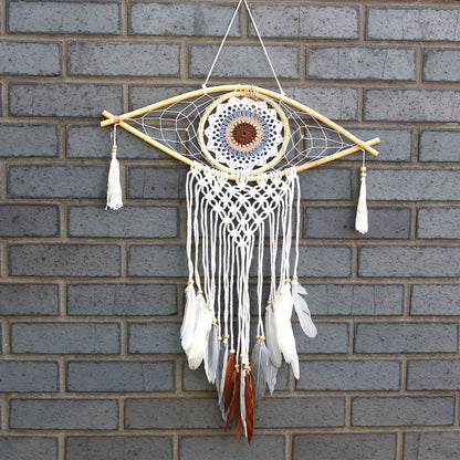 Handgemaakte macramé dromenvanger 45cm wit grijs bruin met Boze Oog symbool en ganzenveren
